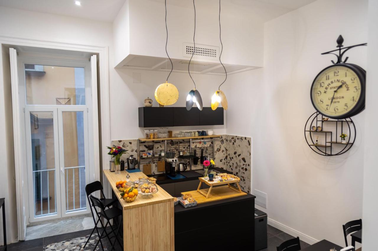 Bed and Breakfast 1811 Residenza Storica Napoli Esterno foto