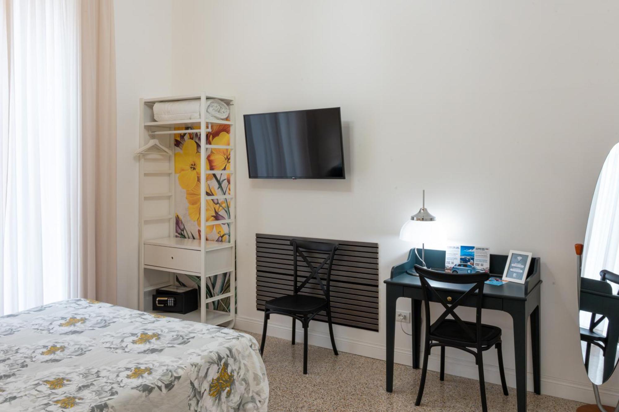 Bed and Breakfast 1811 Residenza Storica Napoli Esterno foto